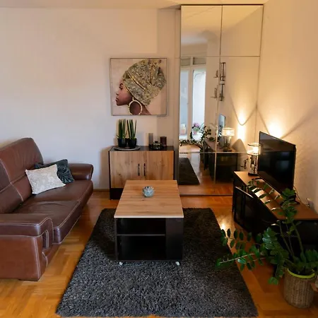 Exit Houseleek-cuvarkuca * Novi Sad