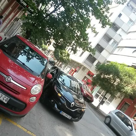 Exit Houseleek-cuvarkuca Apartman Novi Sad